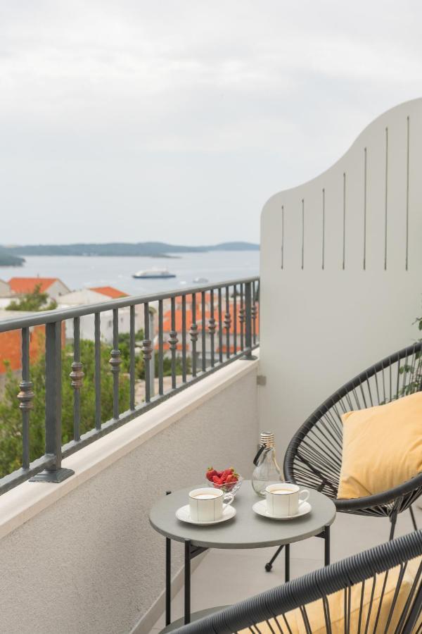 Hvar Top View Apartment Hvar Town Buitenkant foto